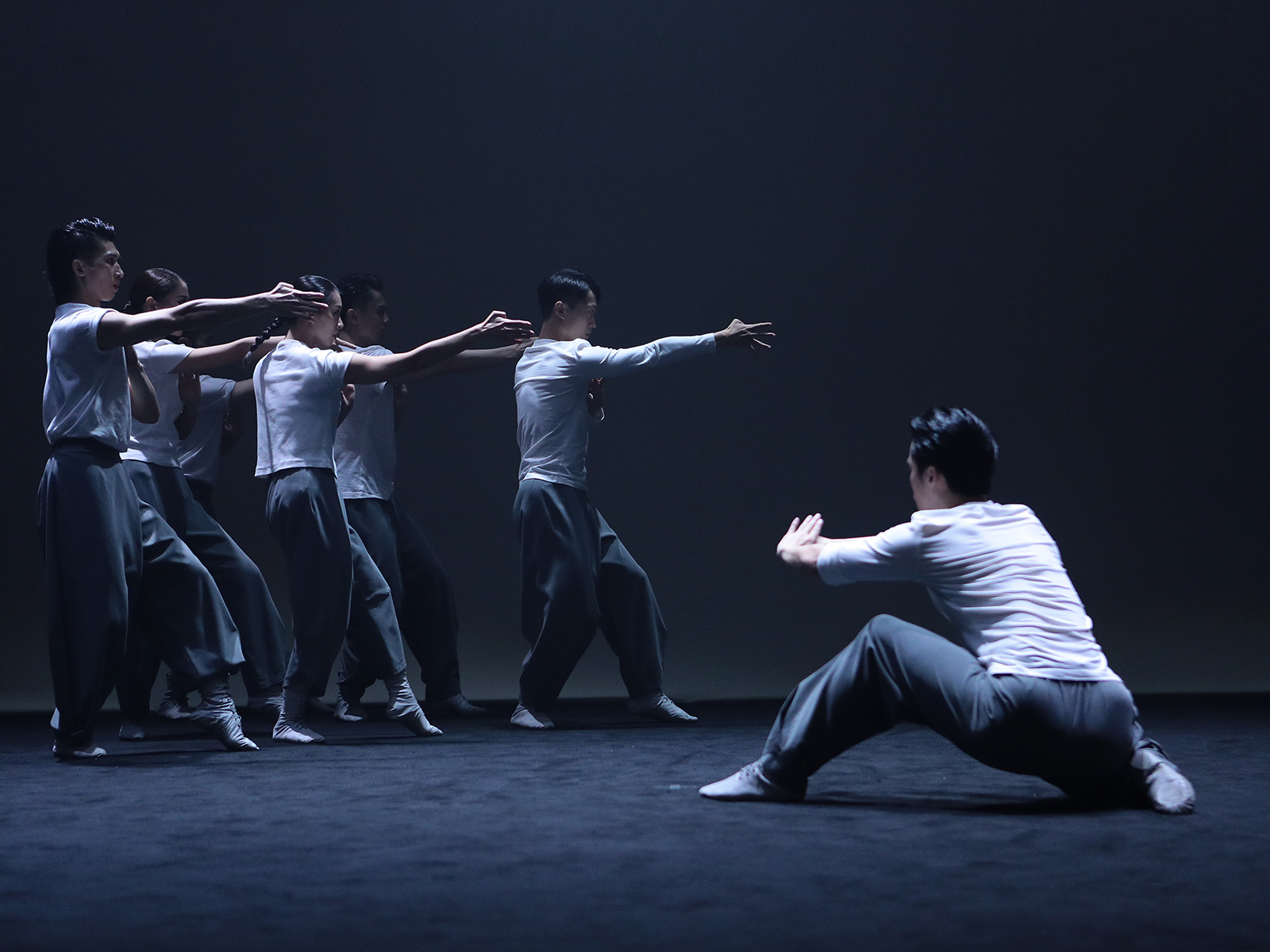舞 x 武剧场《凝》